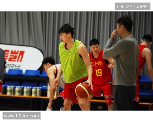 姚明携手甘肃篮球发展新篇章助力青少年梦想成真