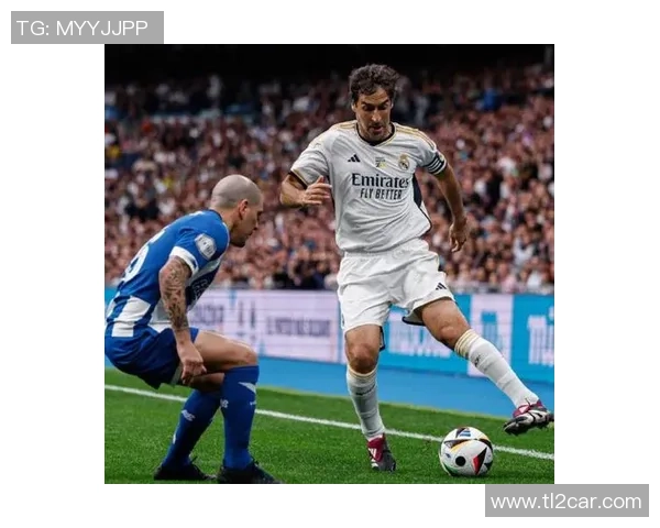 中超精彩对决波尔图大胜皇马补时进球点燃全场激情