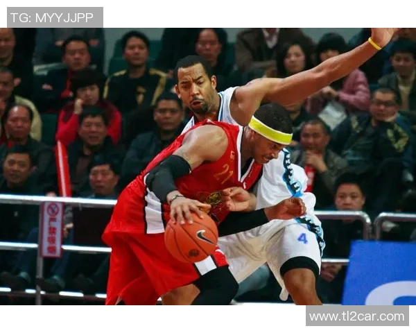 姚明在场上展现的独特技巧如何让对手难以防守的深度分析