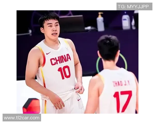 姚明莅临晋江晚宴分享篮球人生与文化交流的精彩瞬间