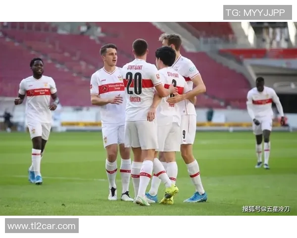 意甲激战拜仁大胜莱比锡逆转时刻引发全场热议与争议判罚