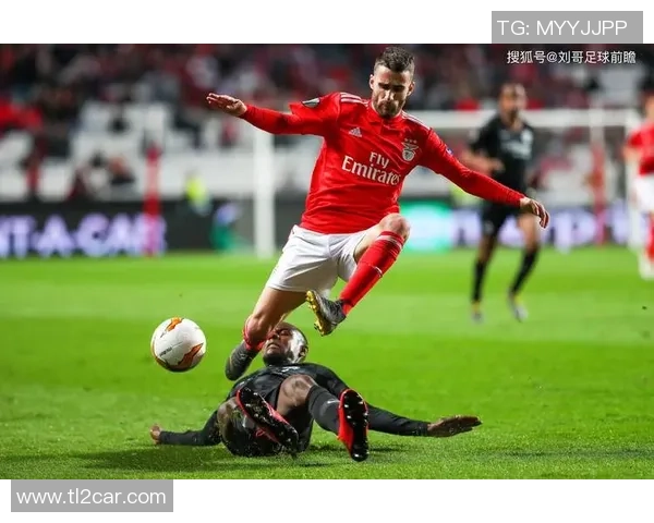 欧联杯激战尤文图斯小胜本菲卡乌龙球成比赛转折点精彩集锦回顾