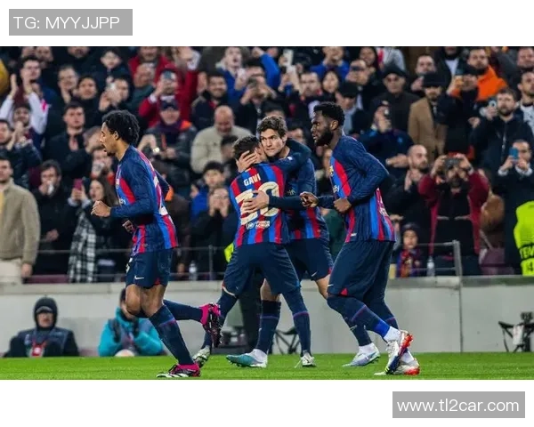 巴萨与曼联友谊赛战平绝杀瞬间点燃全场激情 巴萨与曼联友谊赛战平绝杀瞬间点燃全场激情