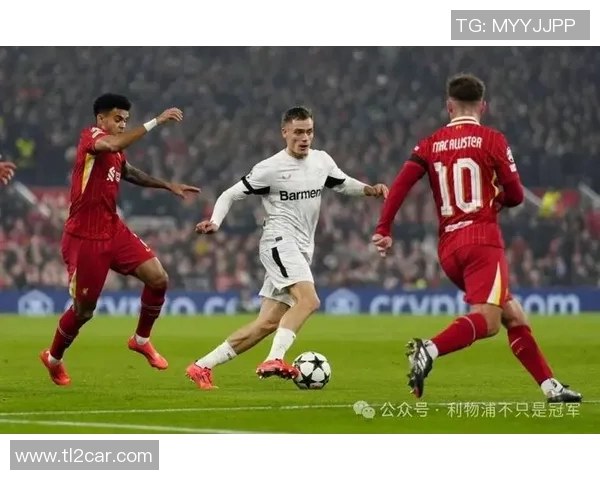 中超激战:那不勒斯狂胜马竞四球绝杀引发全场沸腾 中超激战:那不勒斯狂胜马竞四球绝杀引发全场沸腾