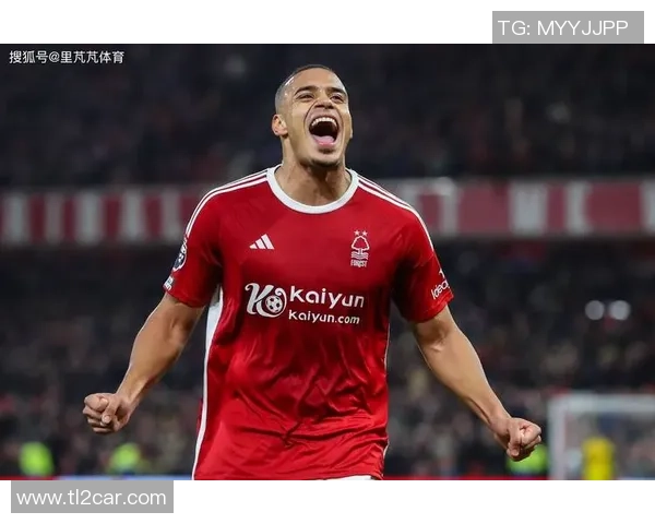 意甲激战阿森纳险胜国米红牌事件引发全场热议与争议 意甲激战阿森纳险胜国米红牌事件引发全场热议与争议