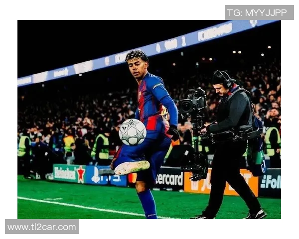 足总杯惊天冷门尤文图斯5-0狂胜巴萨引发全场震惊