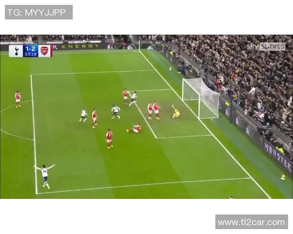 国王杯激战那不勒斯大胜热刺乌龙球引发争议判罚全场沸腾 国王杯激战那不勒斯大胜热刺乌龙球引发争议判罚全场沸腾