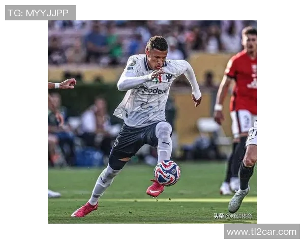 意甲赛场惊现冷门皇马4-0横扫多特蒙德红牌事件引发全场热议