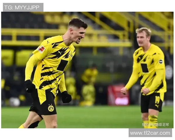 欧冠大战：多特蒙德狂胜皇马五球大捷乌龙球成比赛转折点解析