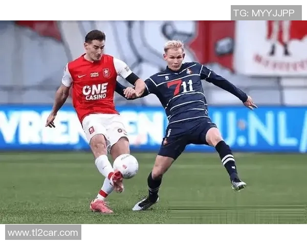 西甲精彩对决多特蒙德与国米战成平局引发全场热议