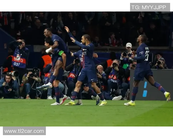 足总杯历史冷门波尔图大胜巴黎圣日耳曼引发全场震惊 足总杯历史冷门波尔图大胜巴黎圣日耳曼引发全场震惊