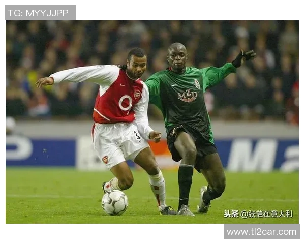 英超激战国米凭神扑逆袭波尔图全场沸腾数据分析揭示精彩瞬间